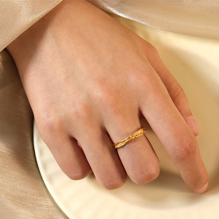 Zianaleigh | Ring