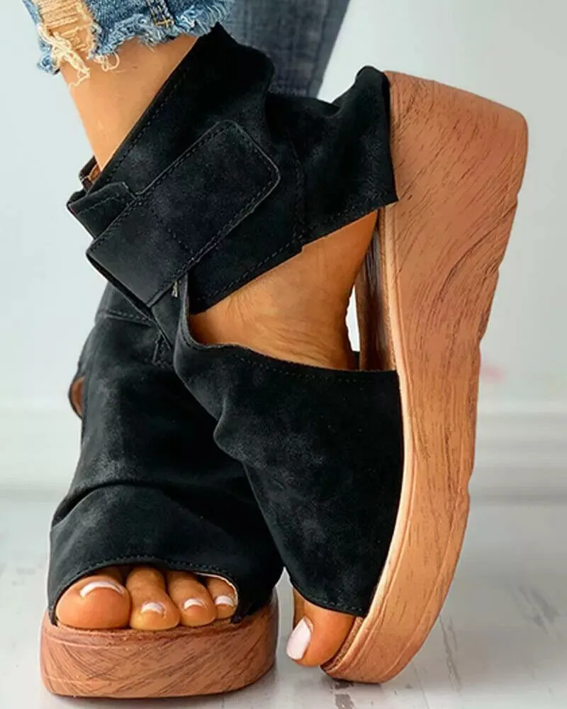Marlyn | Women's open-toe wedge sandals with a retro-style buckle