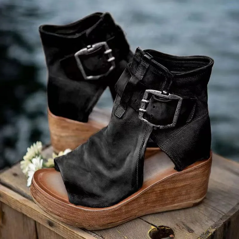 Marlyn | Women's open-toe wedge sandals with a retro-style buckle